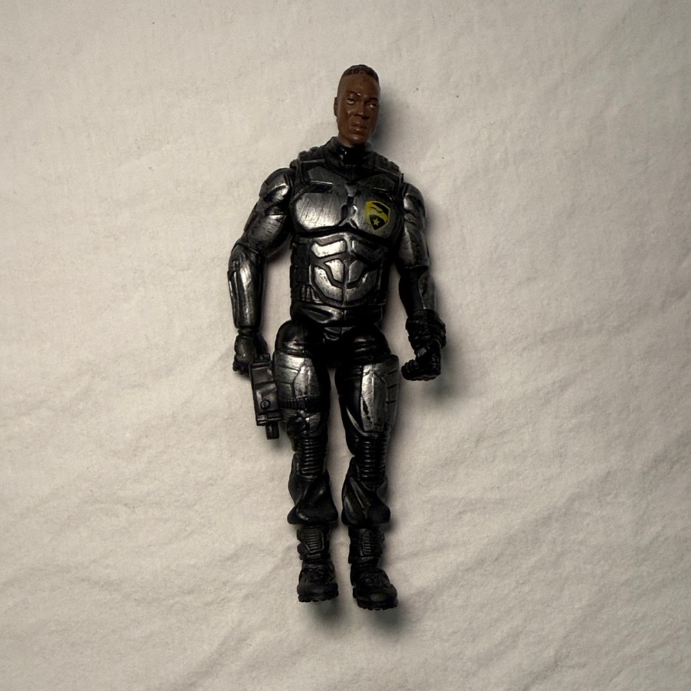 Hasbro GI Joe The Rise of Cobra Heavy Duty Reactive Armor Action Figure EUC